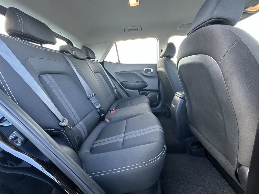 2024 Hyundai Venue Preferred | Cam | HtdSeats | Warranty to 2029 in Saint John, New Brunswick - 38 - w1024h768px