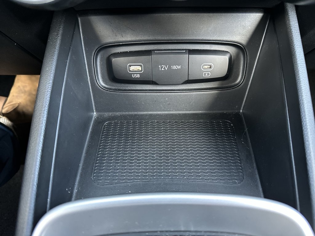 2024 Hyundai Venue Preferred | Cam | HtdSeats | Warranty to 2029 in Saint John, New Brunswick - 28 - w1024h768px