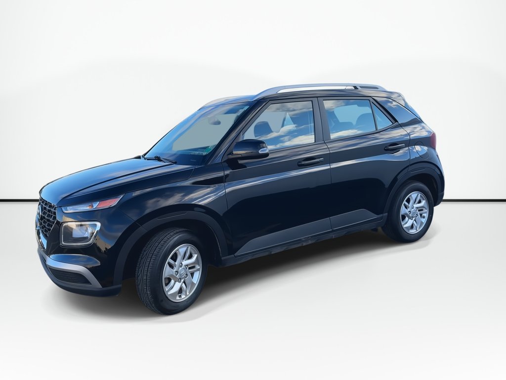 2024 Hyundai Venue Preferred | Cam | HtdSeats | Warranty to 2029 in Saint John, New Brunswick - 4 - w1024h768px