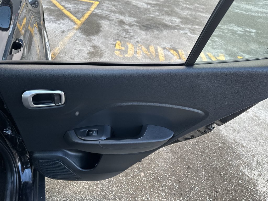 2024 Hyundai Venue Preferred | Cam | HtdSeats | Warranty to 2029 in Saint John, New Brunswick - 41 - w1024h768px