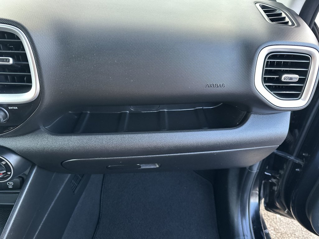 2024 Hyundai Venue Preferred | Cam | HtdSeats | Warranty to 2029 in Saint John, New Brunswick - 44 - w1024h768px