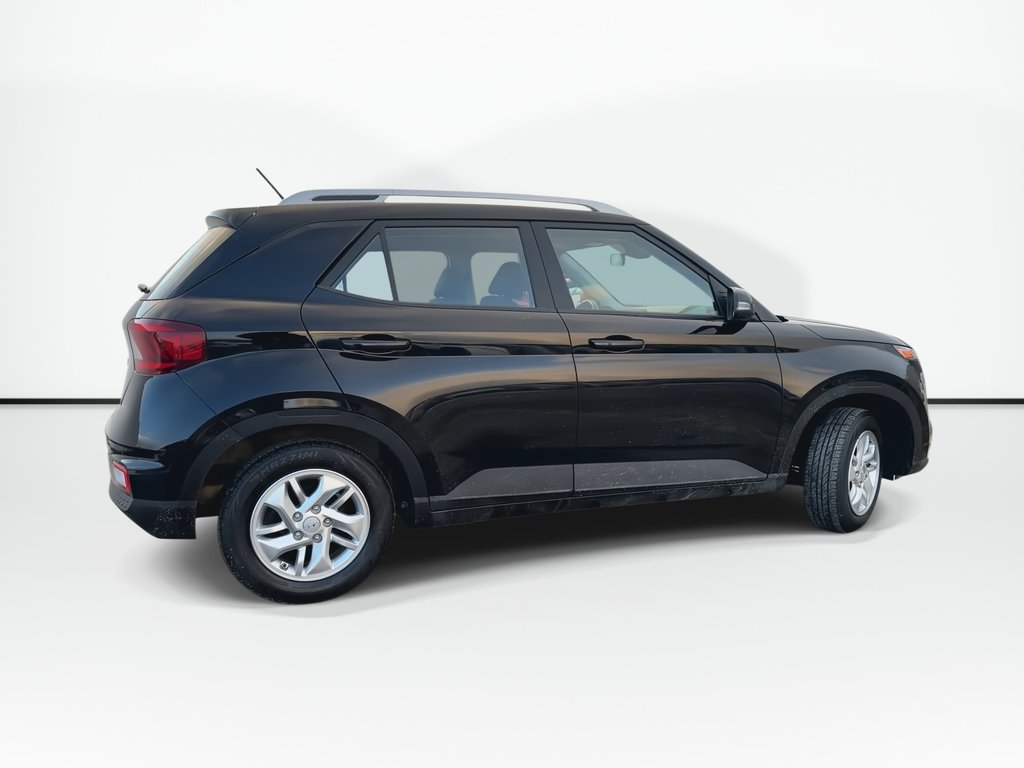 2024 Hyundai Venue Preferred | Cam | HtdSeats | Warranty to 2029 in Saint John, New Brunswick - 9 - w1024h768px