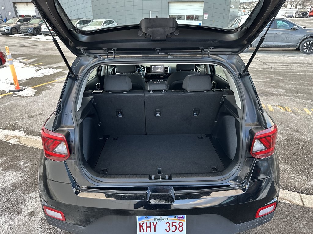 2024 Hyundai Venue Preferred | Cam | HtdSeats | Warranty to 2029 in Saint John, New Brunswick - 36 - w1024h768px
