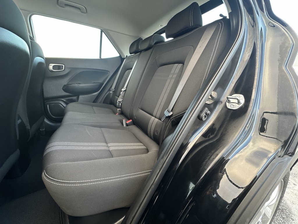 2024 Hyundai Venue Preferred | Cam | HtdSeats | Warranty to 2029 in Saint John, New Brunswick - 34 - w1024h768px