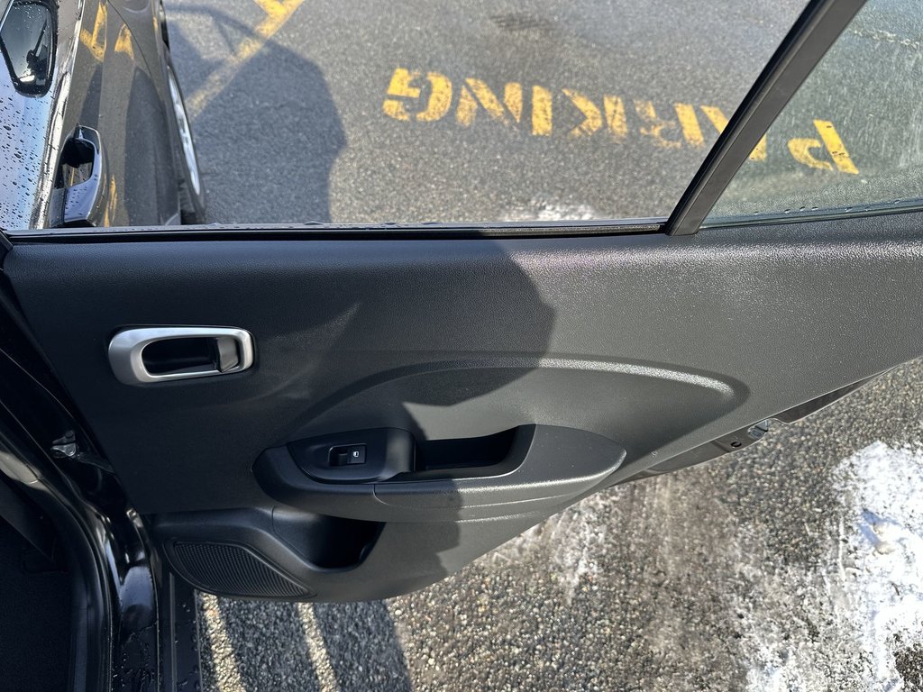 2024 Hyundai VENUE Preferred | Cam | HtdSeats | Warranty to 2029 in Saint John, New Brunswick - 41 - w1024h768px