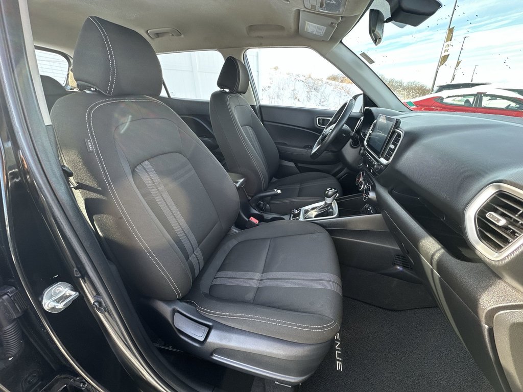 2024 Hyundai VENUE Preferred | Cam | HtdSeats | Warranty to 2029 in Saint John, New Brunswick - 42 - w1024h768px