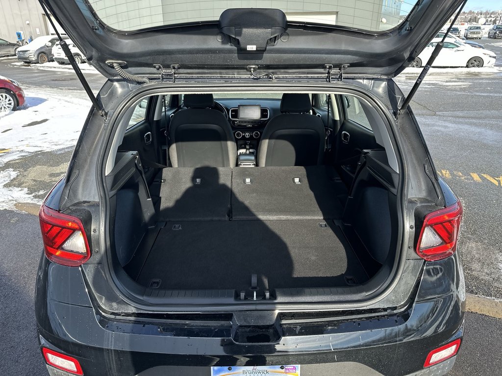 2024 Hyundai VENUE Preferred | Cam | HtdSeats | Warranty to 2029 in Saint John, New Brunswick - 37 - w1024h768px