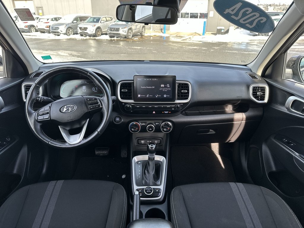 2024 Hyundai VENUE Preferred | Cam | HtdSeats | Warranty to 2029 in Saint John, New Brunswick - 16 - w1024h768px