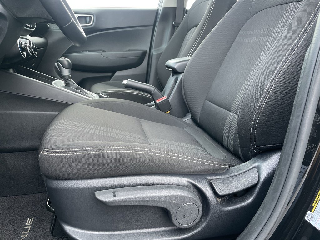 Hyundai Venue Preferred | Cam | HtdSeats | Warranty to 2029 2024 à Saint John, Nouveau-Brunswick - 13 - w1024h768px