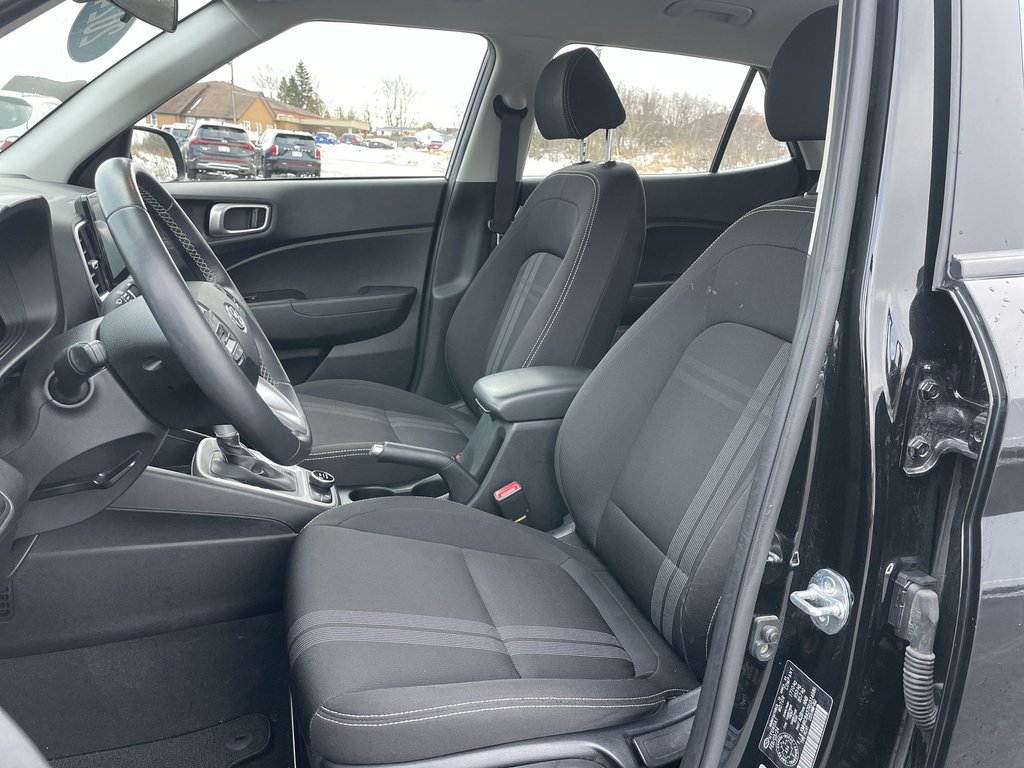 Hyundai Venue Preferred | Cam | HtdSeats | Warranty to 2029 2024 à Saint John, Nouveau-Brunswick - 10 - w1024h768px