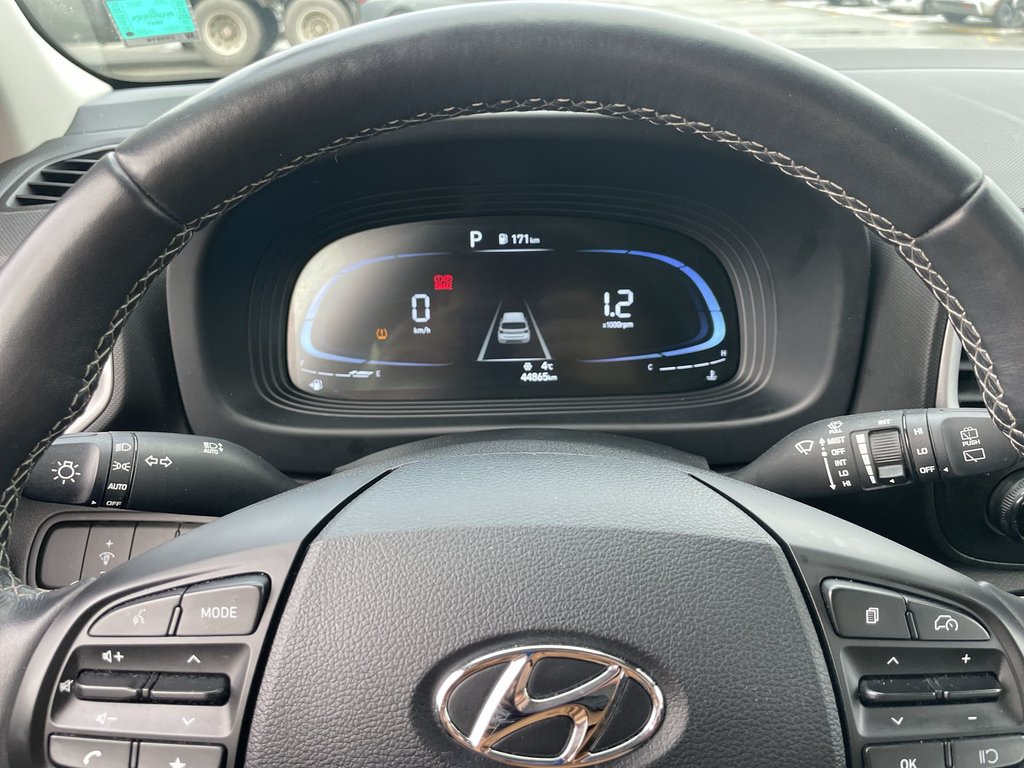 Hyundai Venue Preferred | Cam | HtdSeats | Warranty to 2029 2024 à Saint John, Nouveau-Brunswick - 23 - w1024h768px