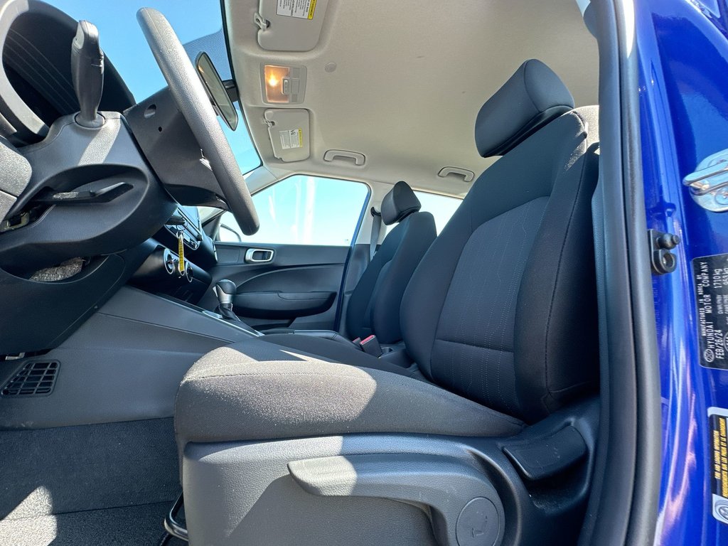 2024 Hyundai Venue Essential | Cam | HtdSeat | Warranty to 2029 in Saint John, New Brunswick - 14 - w1024h768px