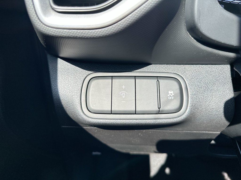 2024 Hyundai Venue Essential | Cam | HtdSeat | Warranty to 2029 in Saint John, New Brunswick - 22 - w1024h768px