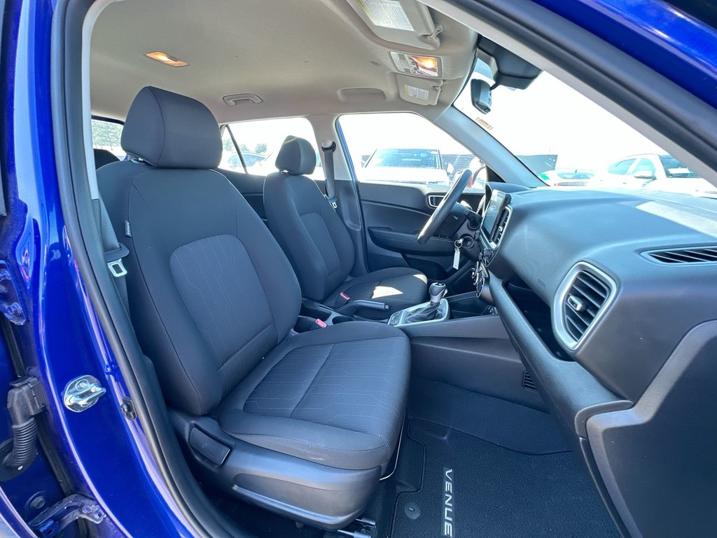 2024 Hyundai Venue Essential | Cam | HtdSeat | Warranty to 2029 in Saint John, New Brunswick - 42 - w1024h768px
