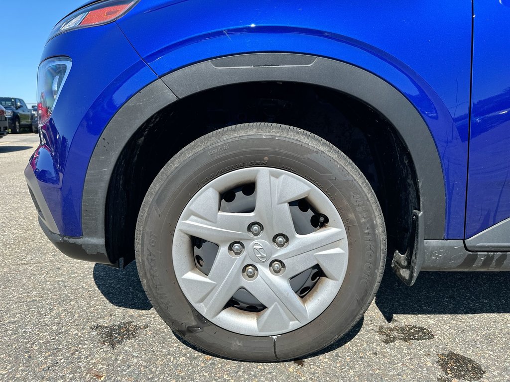 2024 Hyundai Venue Essential | Cam | HtdSeat | Warranty to 2029 in Saint John, New Brunswick - 10 - w1024h768px