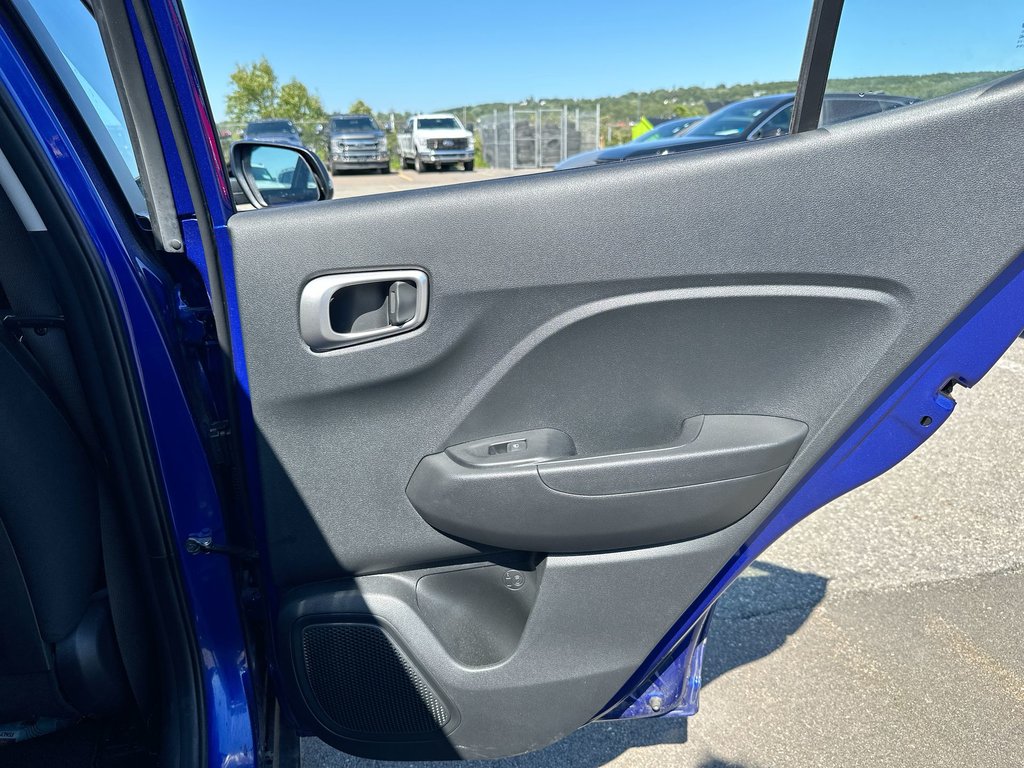 2024 Hyundai Venue Essential | Cam | HtdSeat | Warranty to 2029 in Saint John, New Brunswick - 41 - w1024h768px