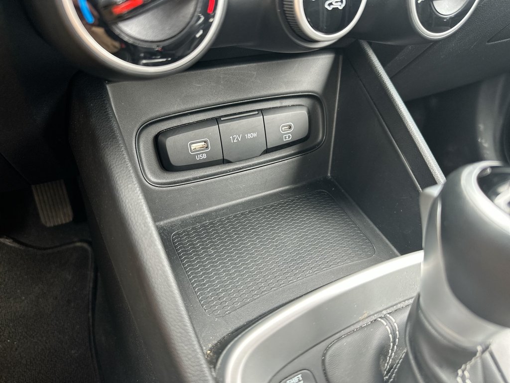 2025 Hyundai Venue Preferred | Htd Steering | Cam | Warranty to 2030 in Saint John, New Brunswick - 28 - w1024h768px