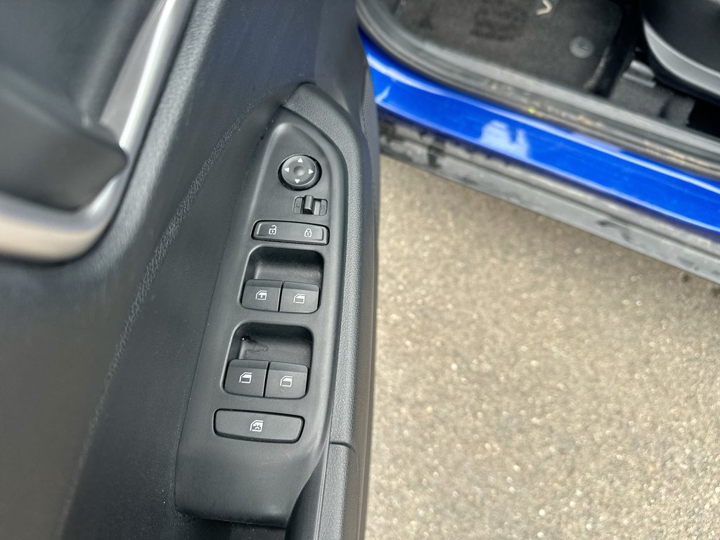 2025 Hyundai Venue Preferred | Htd Steering | Cam | Warranty to 2030 in Saint John, New Brunswick - 15 - w1024h768px