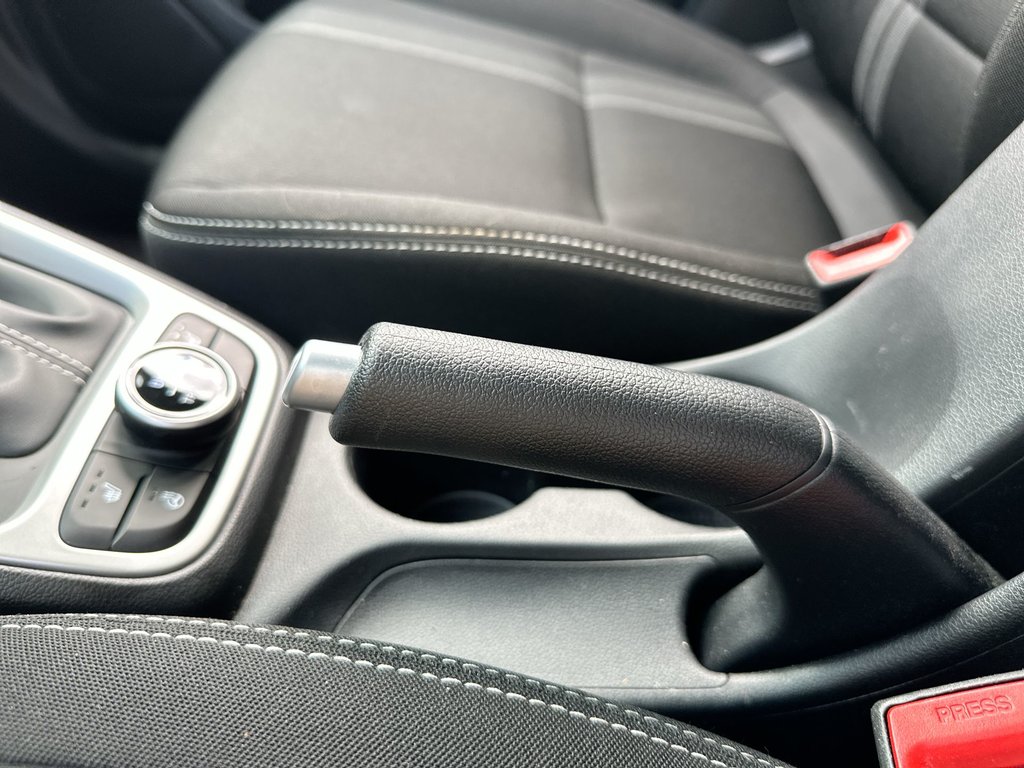 2025 Hyundai Venue Preferred | RmtStart | HtdWheel | Warranty to 2030 in Saint John, New Brunswick - 30 - w1024h768px