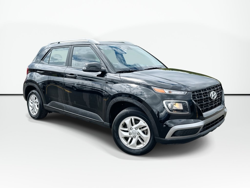 2025 Hyundai Venue Preferred | RmtStart | HtdWheel | Warranty to 2030 in Saint John, New Brunswick - 1 - w1024h768px