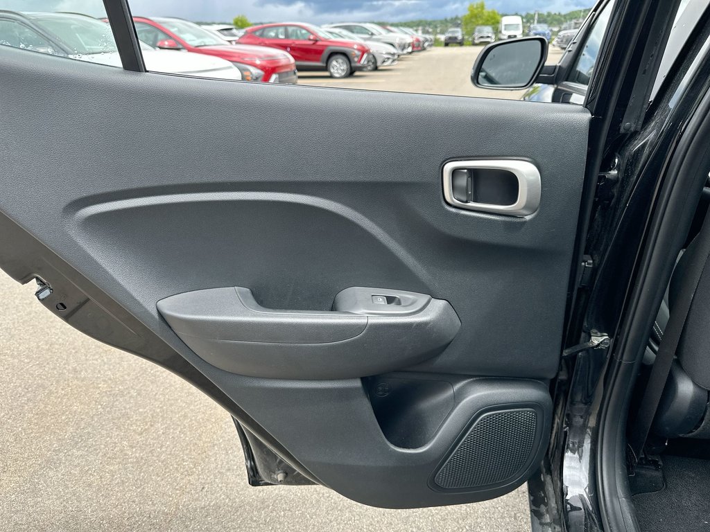 2025 Hyundai Venue Preferred | RmtStart | HtdWheel | Warranty to 2030 in Saint John, New Brunswick - 35 - w1024h768px