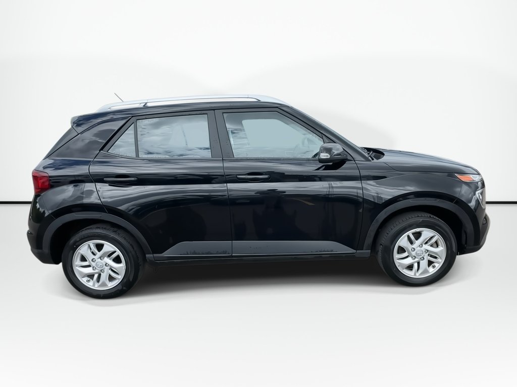 2025 Hyundai Venue Preferred | RmtStart | HtdWheel | Warranty to 2030 in Saint John, New Brunswick - 9 - w1024h768px