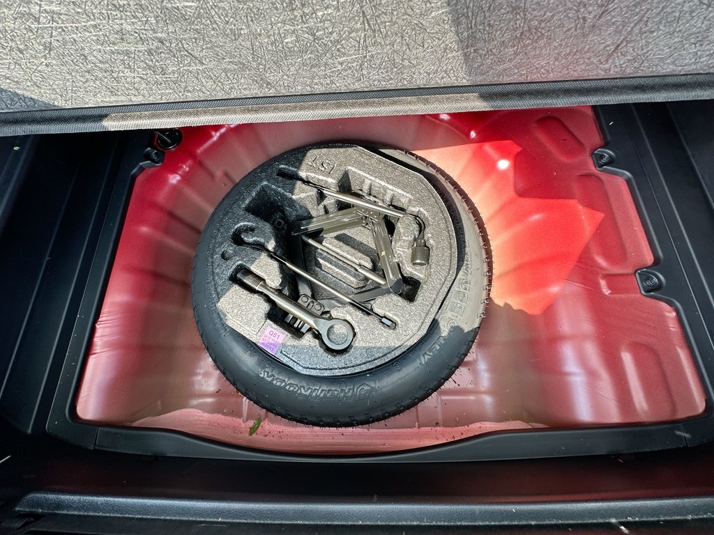 2025 Hyundai Venue Essential | Cam | HtdSeat | Warranty to 2030 in Saint John, New Brunswick - 38 - w1024h768px