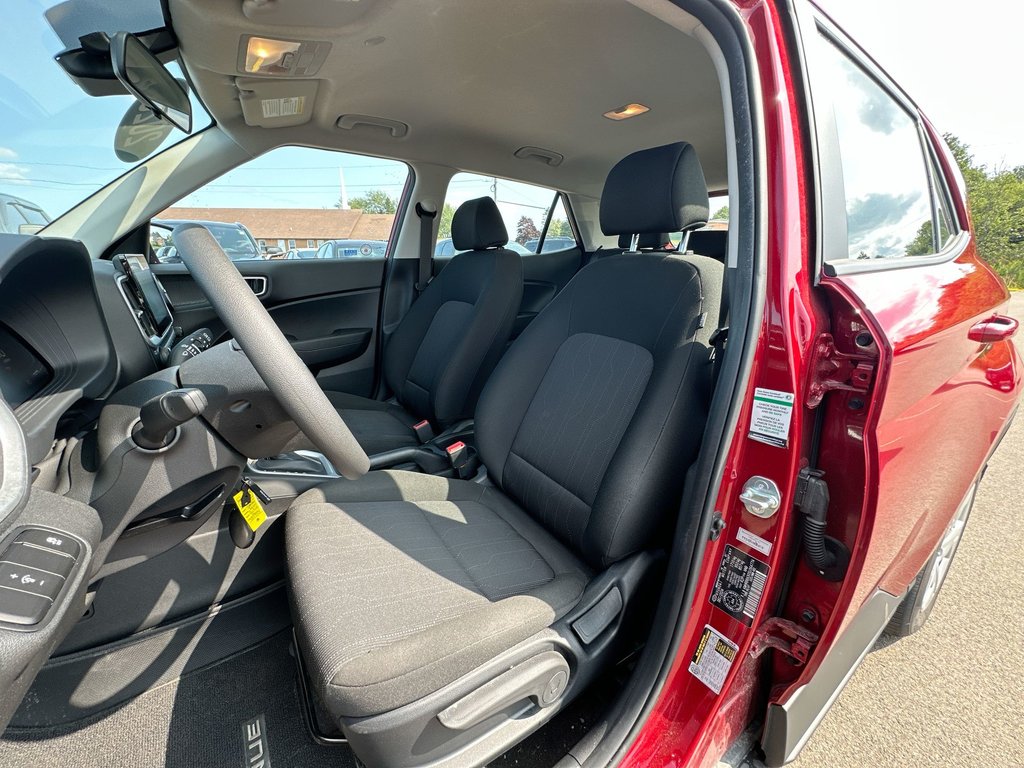 2025 Hyundai Venue Essential | Cam | HtdSeat | Warranty to 2030 in Saint John, New Brunswick - 11 - w1024h768px