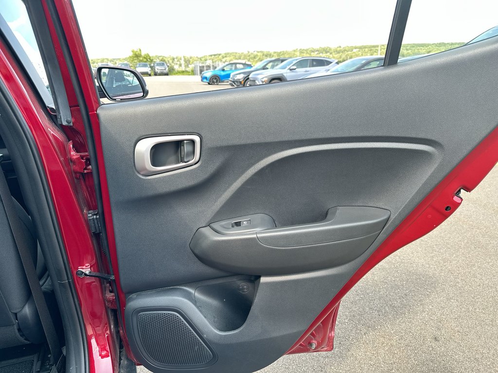 2025 Hyundai Venue Essential | Cam | HtdSeat | Warranty to 2030 in Saint John, New Brunswick - 41 - w1024h768px