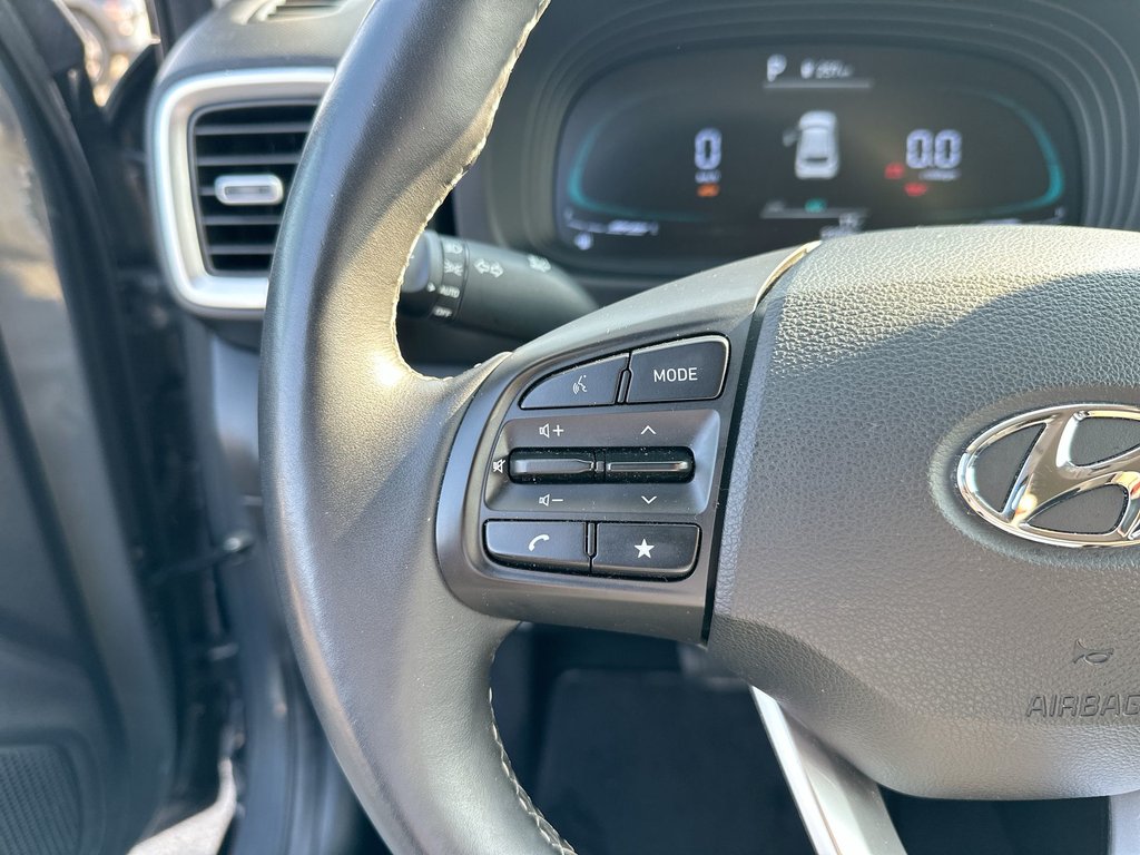 2025 Hyundai Venue Preferred | Cam | HtdSeats | Warranty to 2030 in Saint John, New Brunswick - 20 - w1024h768px