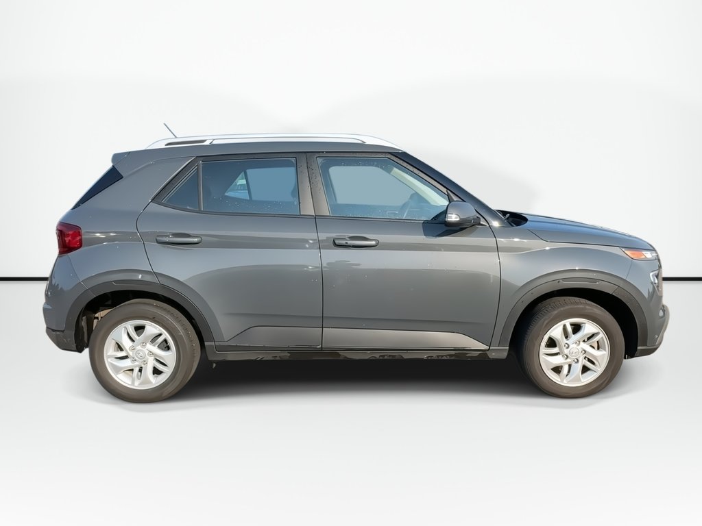 2025 Hyundai Venue Preferred | Cam | HtdSeats | Warranty to 2030 in Saint John, New Brunswick - 3 - w1024h768px