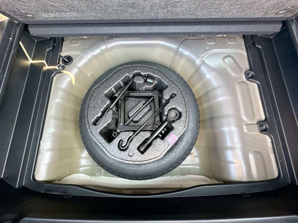 2025 Hyundai Venue Preferred | Cam | HtdSeats | Warranty to 2030 in Saint John, New Brunswick - 38 - w1024h768px