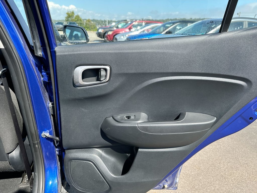 2025 Hyundai Venue in Antigonish, Nova Scotia - 41 - w1024h768px