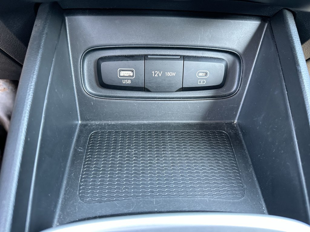 2025 Hyundai Venue in Antigonish, Nova Scotia - 45 - w1024h768px