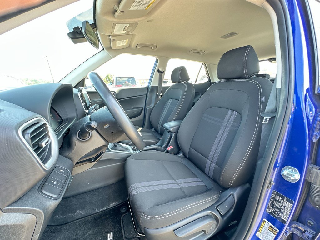 2025 Hyundai Venue in Antigonish, Nova Scotia - 11 - w1024h768px