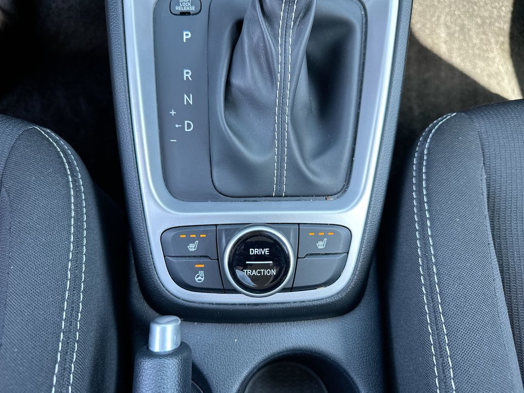 2025 Hyundai Venue in Antigonish, Nova Scotia - 31 - w1024h768px