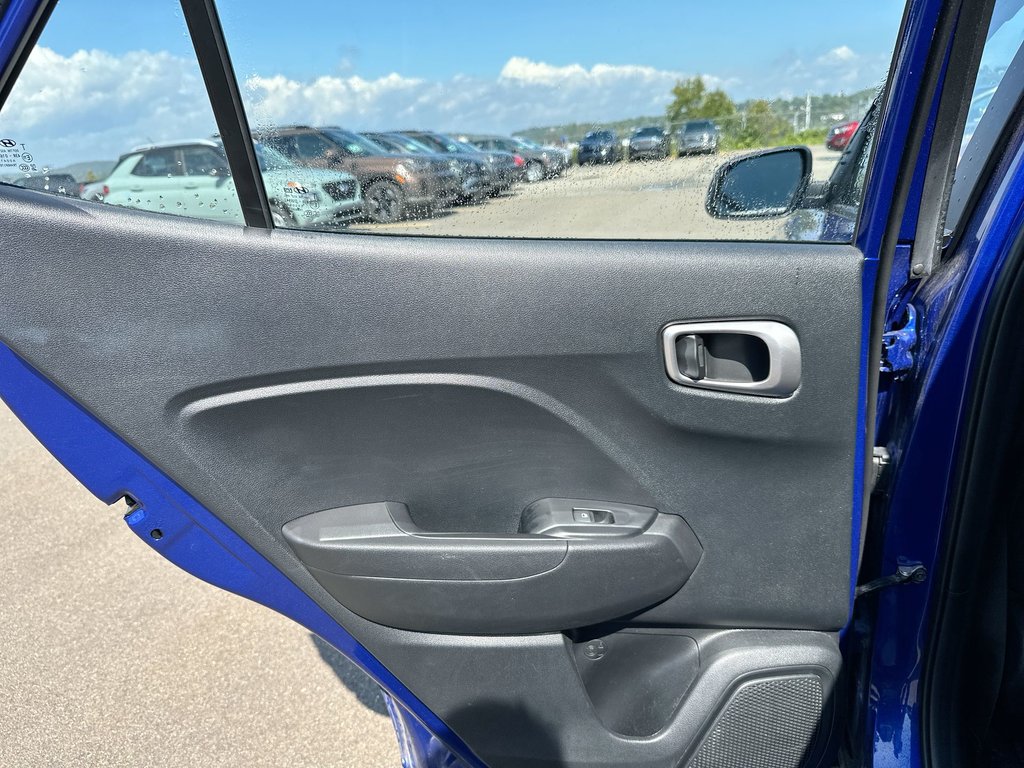 2025 Hyundai Venue in Antigonish, Nova Scotia - 35 - w1024h768px