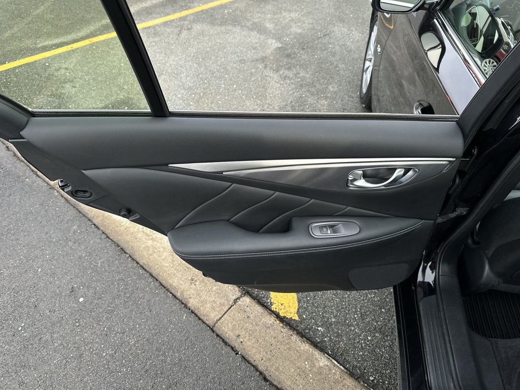 2016 Infiniti Q50 in Antigonish, Nova Scotia - 35 - w1024h768px