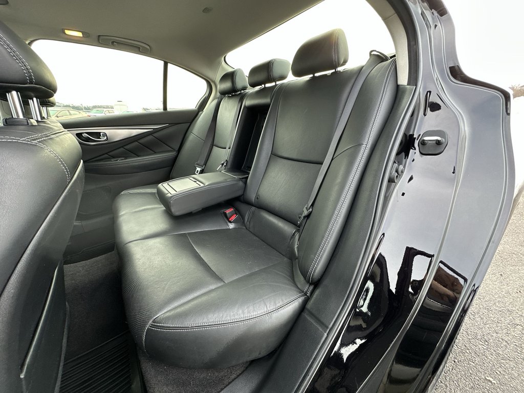 2016 Infiniti Q50 in Antigonish, Nova Scotia - 33 - w1024h768px