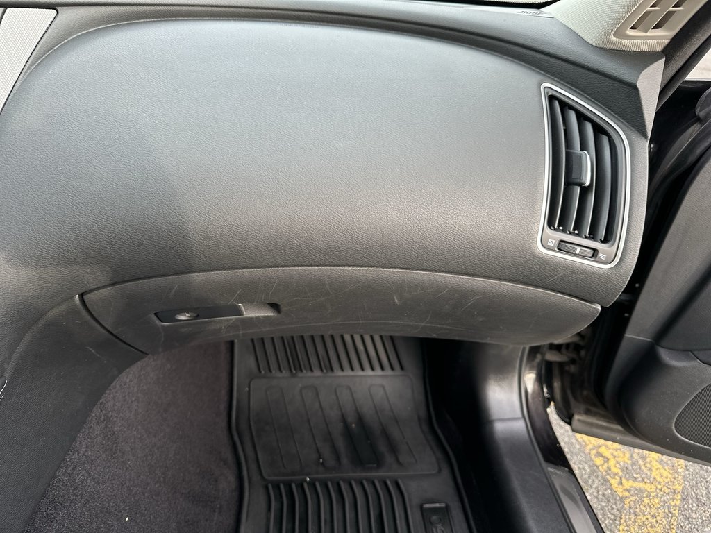 2016 Infiniti Q50 in Antigonish, Nova Scotia - 44 - w1024h768px