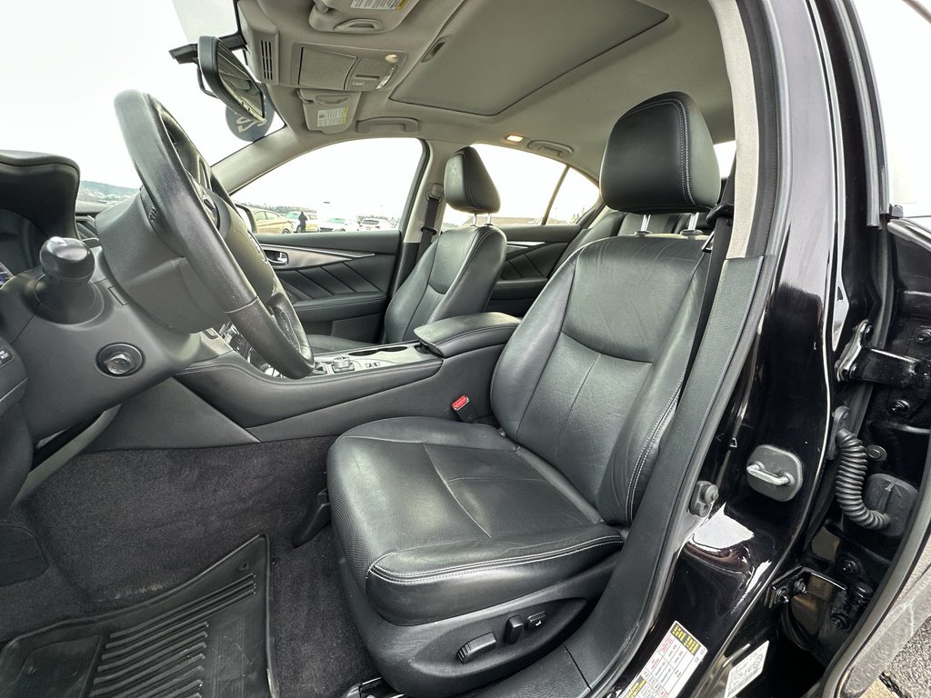 2016 Infiniti Q50 in Antigonish, Nova Scotia - 11 - w1024h768px