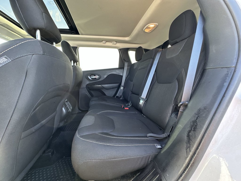 2015 Jeep Cherokee North | HtdSeats | Cam | PwrDrs | Aux | USB in Saint John, New Brunswick - 34 - w1024h768px