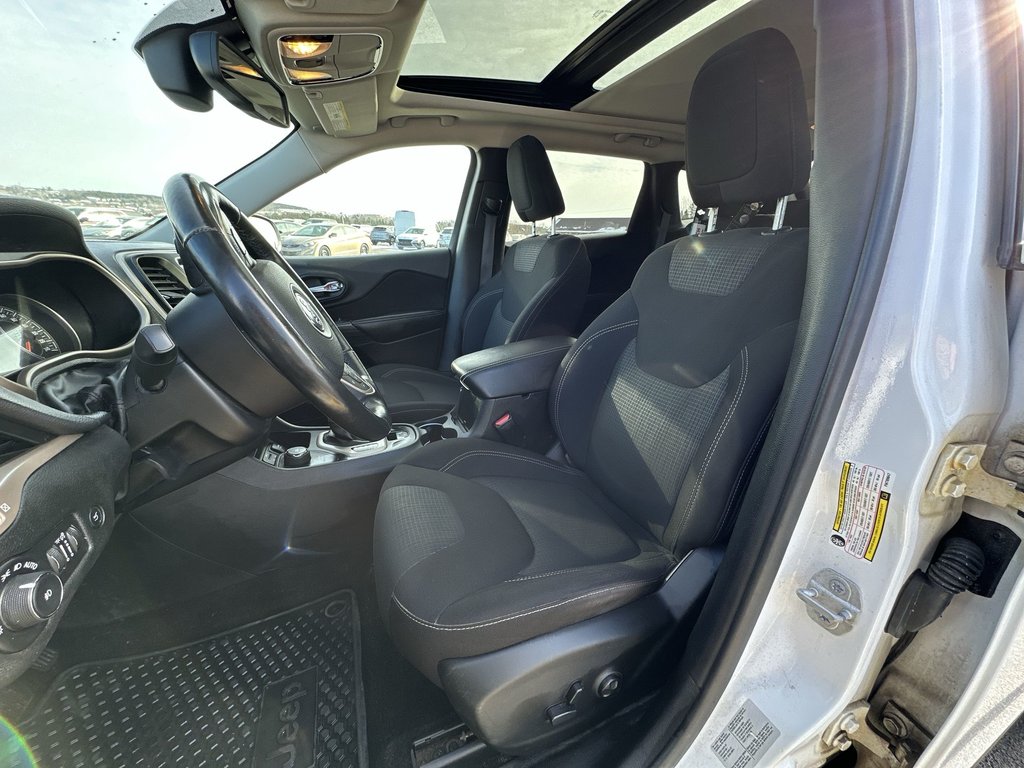2015 Jeep Cherokee North | HtdSeats | Cam | PwrDrs | Aux | USB in Saint John, New Brunswick - 11 - w1024h768px