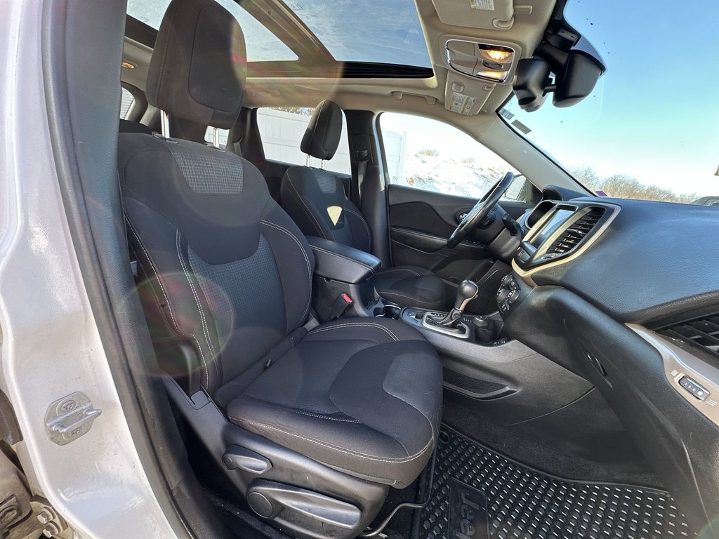 2015 Jeep Cherokee North | HtdSeats | Cam | PwrDrs | Aux | USB in Saint John, New Brunswick - 42 - w1024h768px