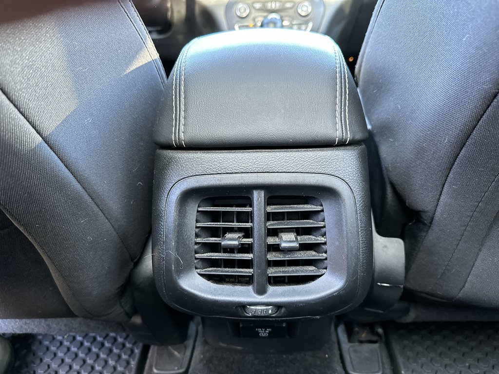 2015 Jeep Cherokee North | HtdSeats | Cam | PwrDrs | Aux | USB in Saint John, New Brunswick - 51 - w1024h768px