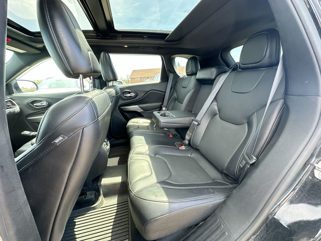 2021 Jeep Cherokee 80th Anniversary | Roof | Lthr | RmtStrt | Keyless in Saint John, New Brunswick - 33 - w1024h768px