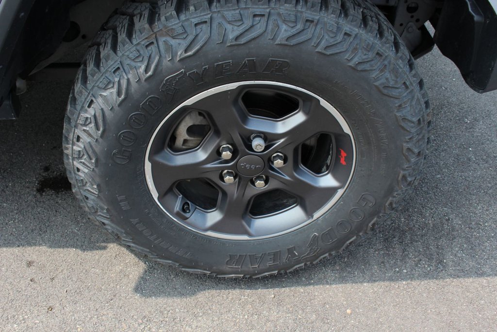 2020 Jeep Gladiator RUBICON | Leather | Cam | USB | HtdWheel | XM in Saint John, New Brunswick - 9 - w1024h768px