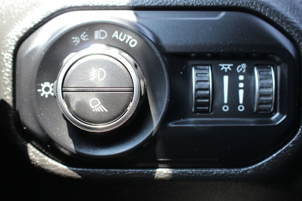 2022 Jeep Gladiator in Antigonish, Nova Scotia - 20 - w1024h768px