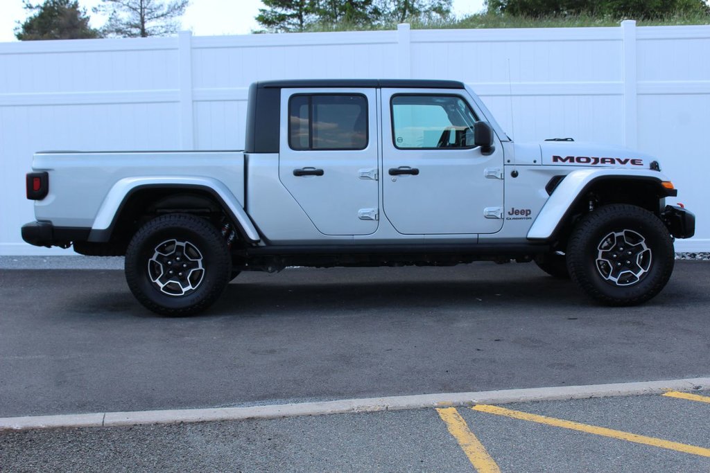 2022 Jeep Gladiator in Antigonish, Nova Scotia - 8 - w1024h768px