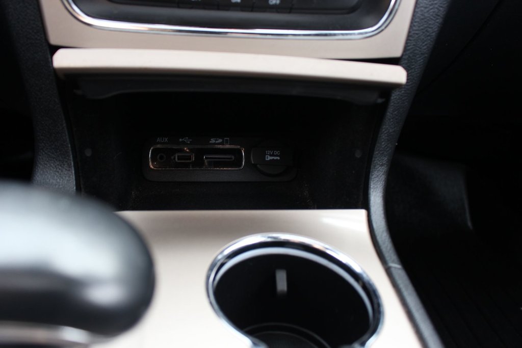 2015 Jeep Grand Cherokee Limited | Leather | HtdSeats | Aux | RmteStart in Saint John, New Brunswick - 28 - w1024h768px